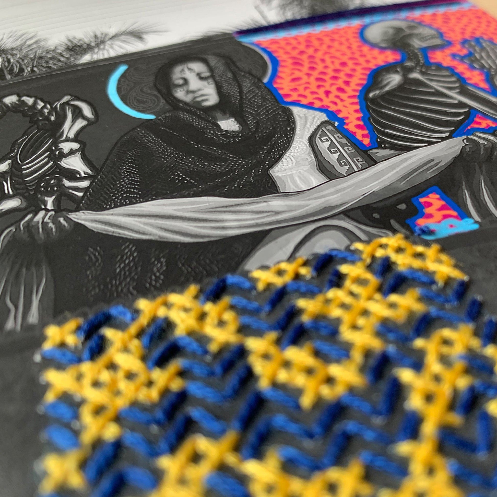 Las Calles de Mexico: Graffiti embroidery art - Catalina Escallon