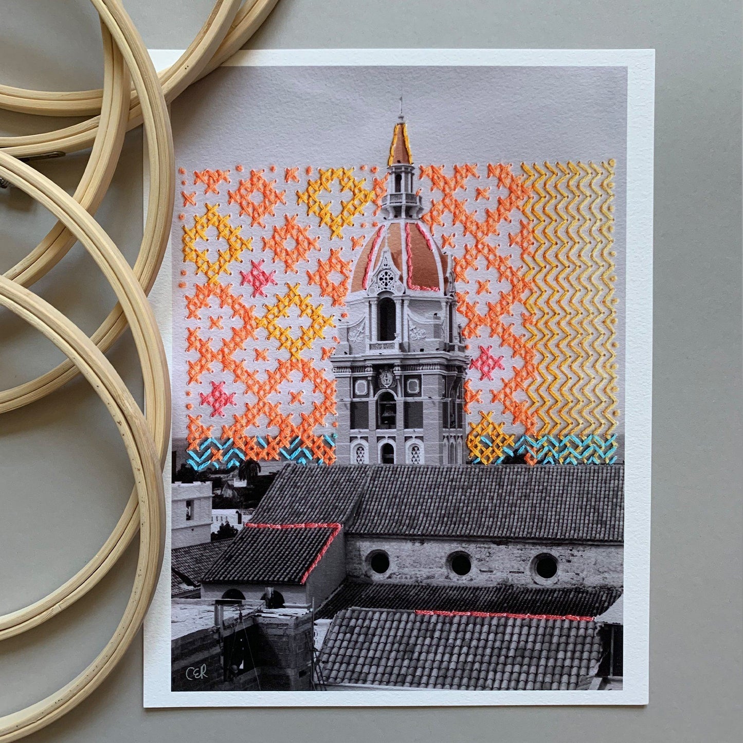 Tejiendo La Heroica: Hand embroidery art print - Catalina Escallon